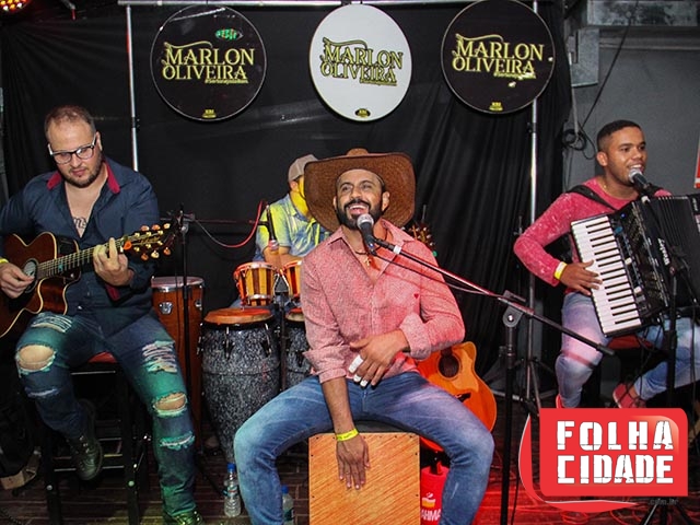 2271_sabado_de_carnaval_no_bar_seu_jorge_1704.jpg
