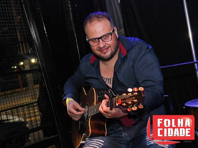 2271_sabado_de_carnaval_no_bar_seu_jorge_7473.jpg