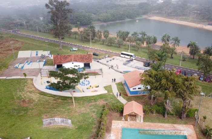 Prefeito_Edinho_inaugura_Praca_Inclusiva_no_Parque_do_Pinheirinho_-_Foto_Tete_Viviani_05.jpg