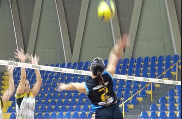 Vôlei feminino sub-21 completa dez jogos de invencibilidade
